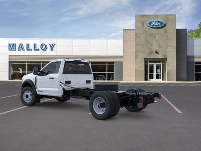 2025 Ford Chassis Cab - Photo 37