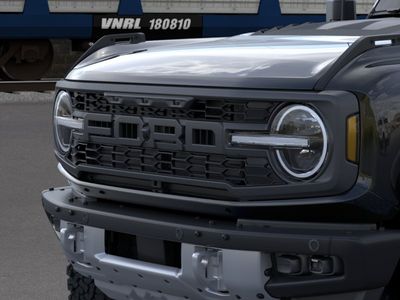 2026 Ford Bronco — photo 13 view