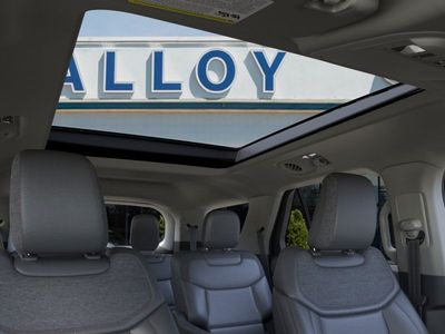 2026 Ford Explorer — photo 30 view