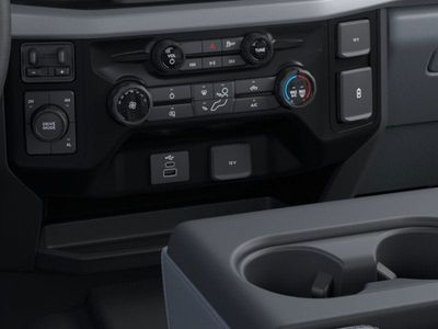 2026 Ford Chassis Cab - Photo 32
