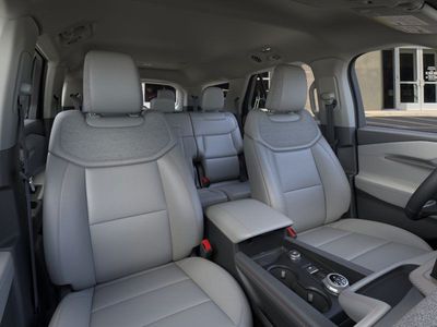 2026 Ford Explorer — photo 35 view
