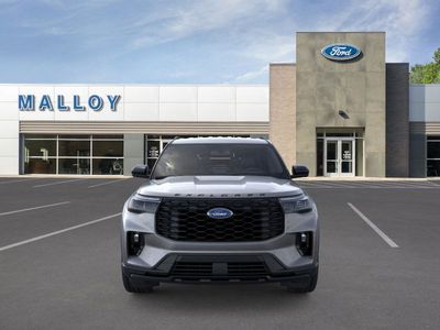 2026 Ford Explorer — photo 10 view