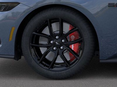 2025 Ford Mustang - Photo 28