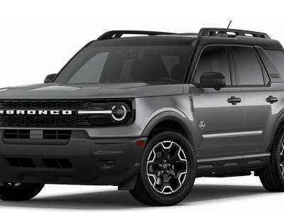 2026 Ford Bronco Sport Outer Banks in Gray — front three-quarter view