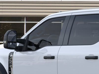 2026 Ford F-450SD - Photo 6