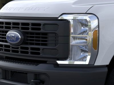 2026 Ford Chassis Cab - Photo 24