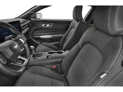 2026 Ford Mustang — photo 7 view