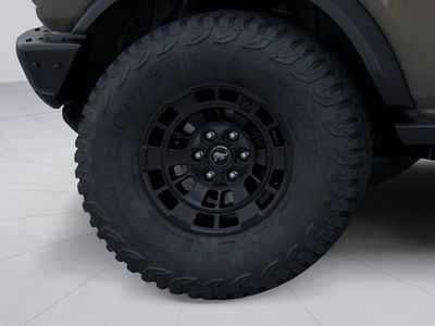 2026 Ford Bronco — photo 17 view