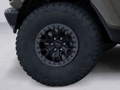 2026 Ford Bronco — photo 10 view