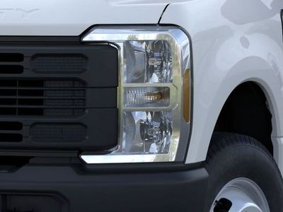2026 Ford Chassis Cab - Photo 21
