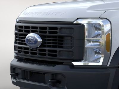 2025 Ford Chassis Cab - Photo 19