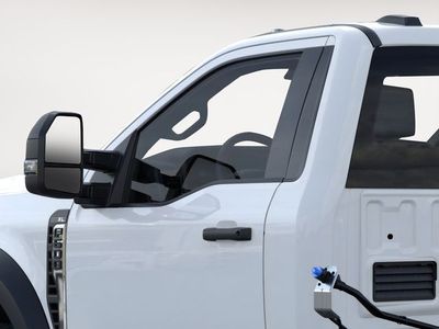 2025 Ford Chassis Cab - Photo 15