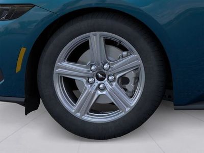 2026 Ford Mustang - Photo 17