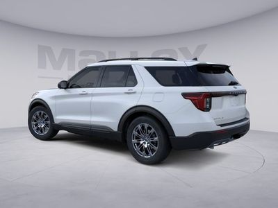 2026 Ford Explorer — photo 15 view