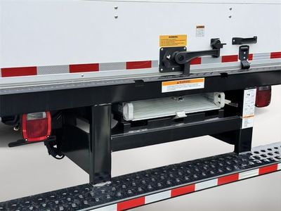 2025 Ford E-350SD - Photo 23