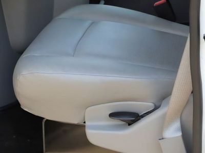 2025 Ford E-350SD - Photo 18