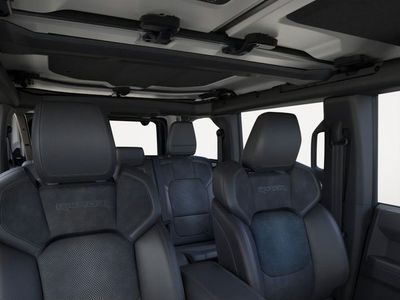 2025 Ford Bronco - Photo 14