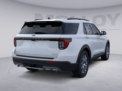 2026 Ford Explorer — photo 12 view