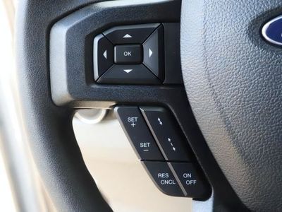 2025 Ford E-350SD - Photo 17