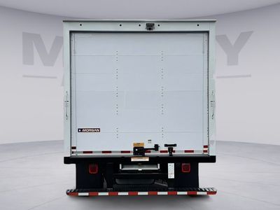 2025 Ford E-350SD - Photo 18