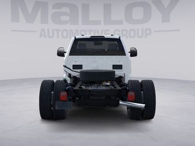 2025 Ford Chassis Cab - Photo 10