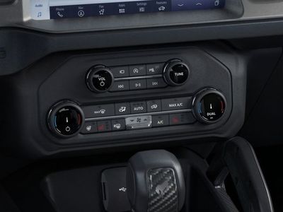 2025 Ford Bronco - Photo 10