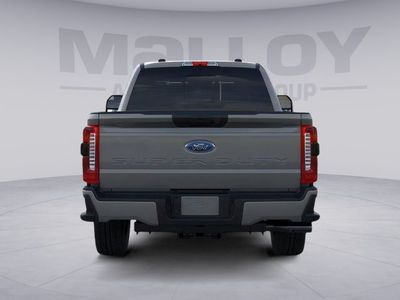 2026 Ford Super Duty — photo 8 view