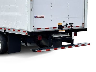 2025 Ford E-350SD - Photo 13