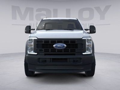 2025 Ford F-600SD - Photo 6