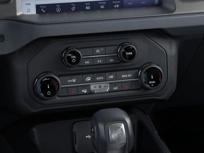 2025 Ford Bronco - Photo 10