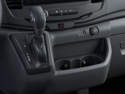 2026 Ford Transit-150 - Photo 7