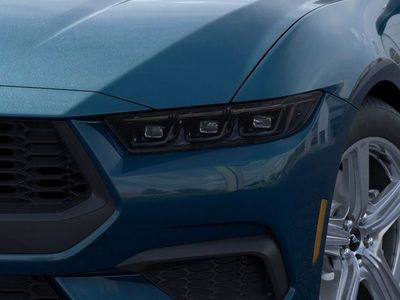 2026 Ford Mustang - Photo 6