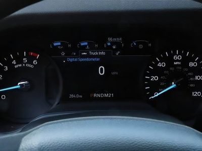 2025 Ford E-350SD - Photo 11
