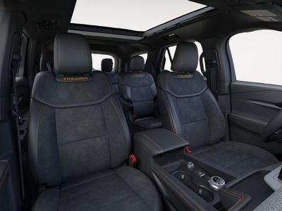 2026 Ford Explorer — photo 7 view