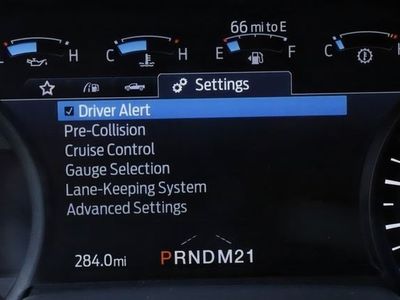 2025 Ford E-350SD - Photo 8