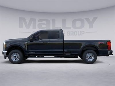 2026 Ford F-350SD — photo 8 view