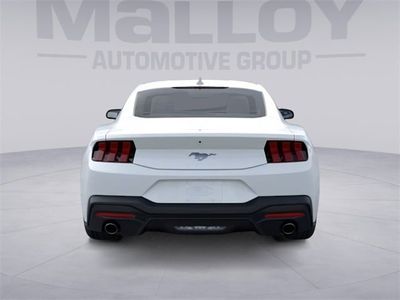 2026 Ford Mustang - Photo 7