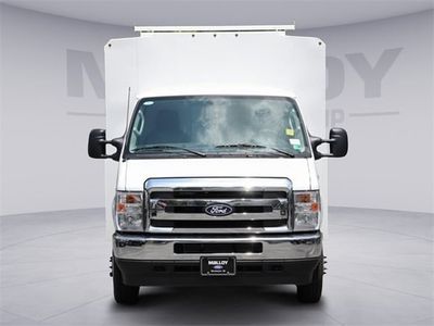 2026 Ford E-350 11FT Reading KUV — side profile view