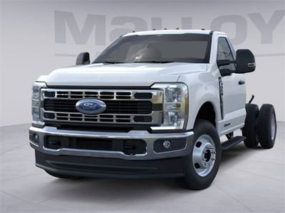 2025 Ford F-350 9FT Flatbed — interior view