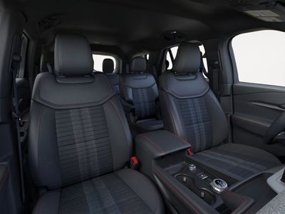 2026 Ford Explorer — photo 8 view