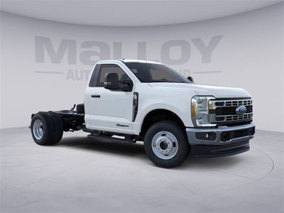 2025 Ford F-350 9FT Flatbed XL in Oxford White — front three-quarter view