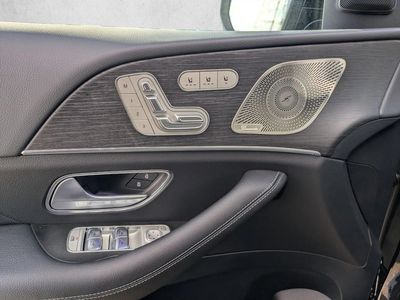 2026 Mercedes-Benz GLS 450 - Photo 4