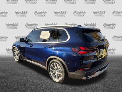 2026 BMW X5 xDrive50e — photo 7 view