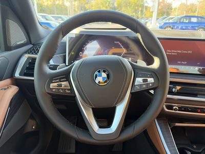 2026 BMW X5 xDrive50e — photo 14 view