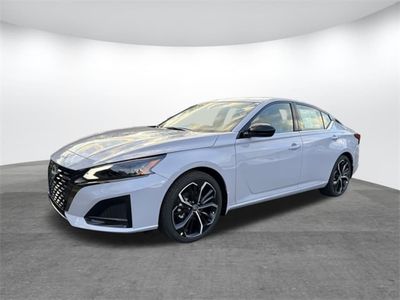 2025 Nissan Altima - Photo 1