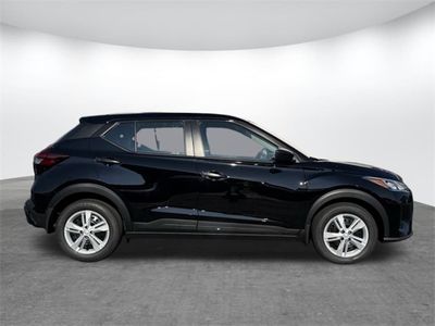 2025 Nissan Kicks Play - Photo 3