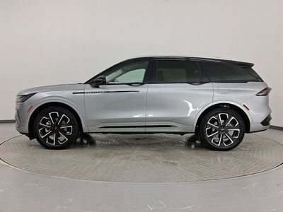 2026 Lincoln Nautilus SUV - Photo 2
