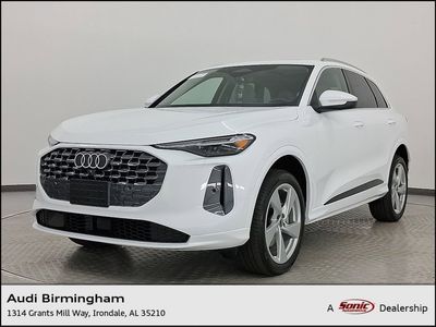 2026 2025 Q5 SUV - Photo 1