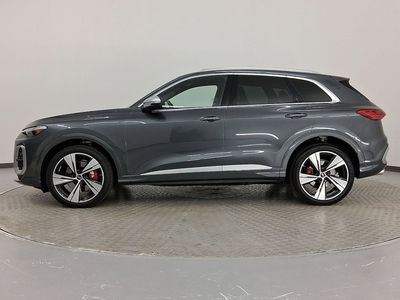 2026 2025 SQ5 SUV - Photo 5