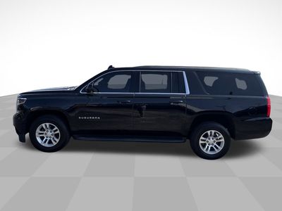 2020 Chevrolet Suburban - Photo 4